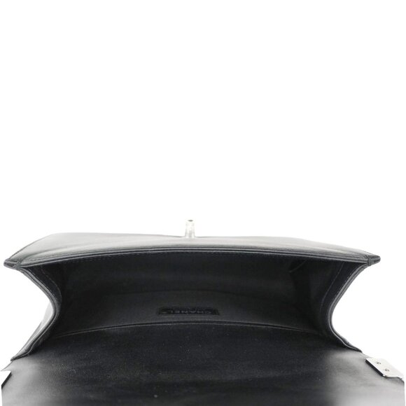 Chanel  Boy Flap Chevron Leather with Holographic PVC Crossbody Bag Black - Picture 12 of 16